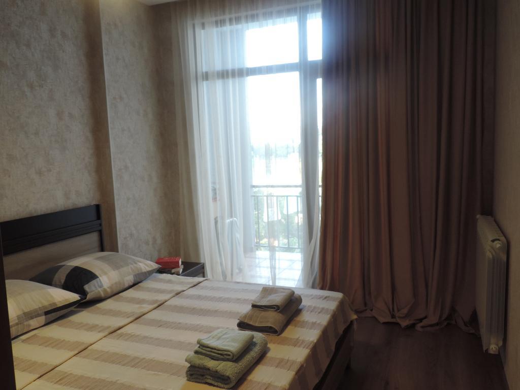 Tamara Apartment Takaishvili 3 Batumi Exterior photo
