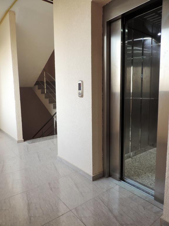 Tamara Apartment Takaishvili 3 Batumi Exterior photo